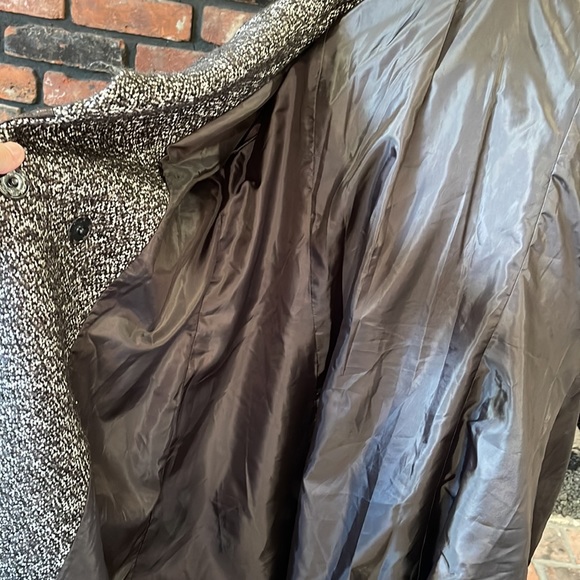 Cynthia Steffe Grey & Black Tweed Coat size xl - Picture 9 of 10